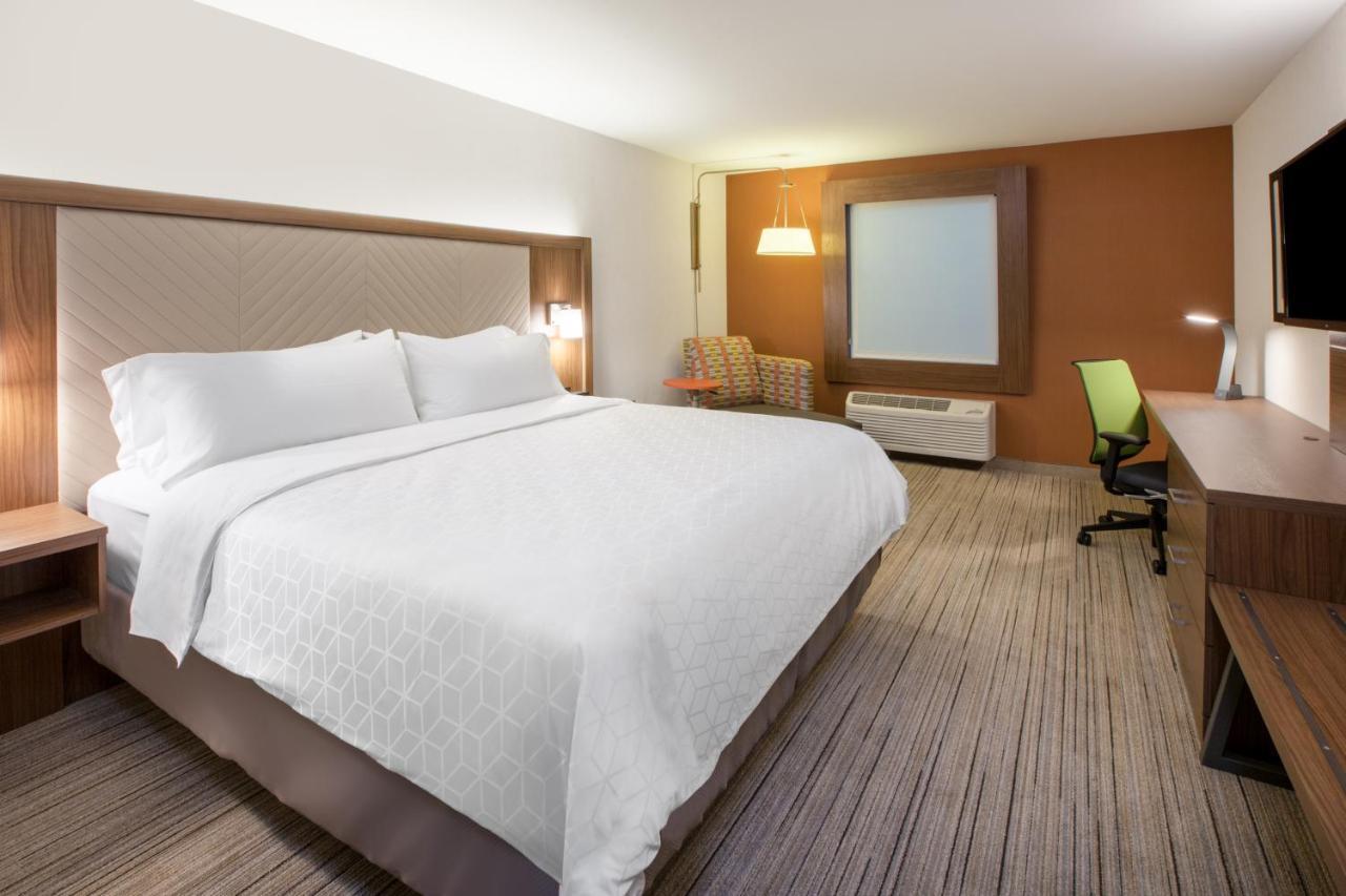 Holiday Inn Express & Suites Spring - Woodlands Area By Ihg Exterior photo