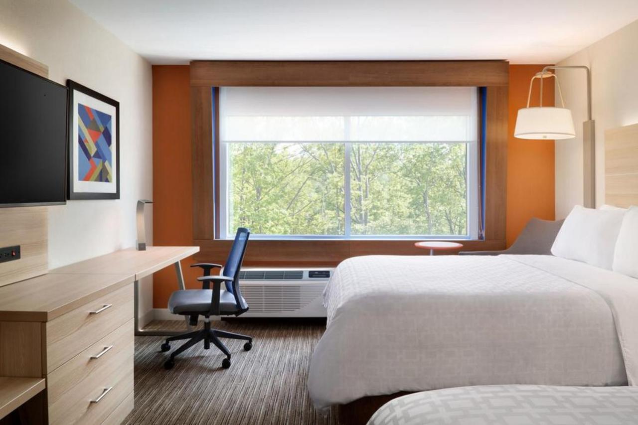 Holiday Inn Express & Suites Spring - Woodlands Area By Ihg Exterior photo