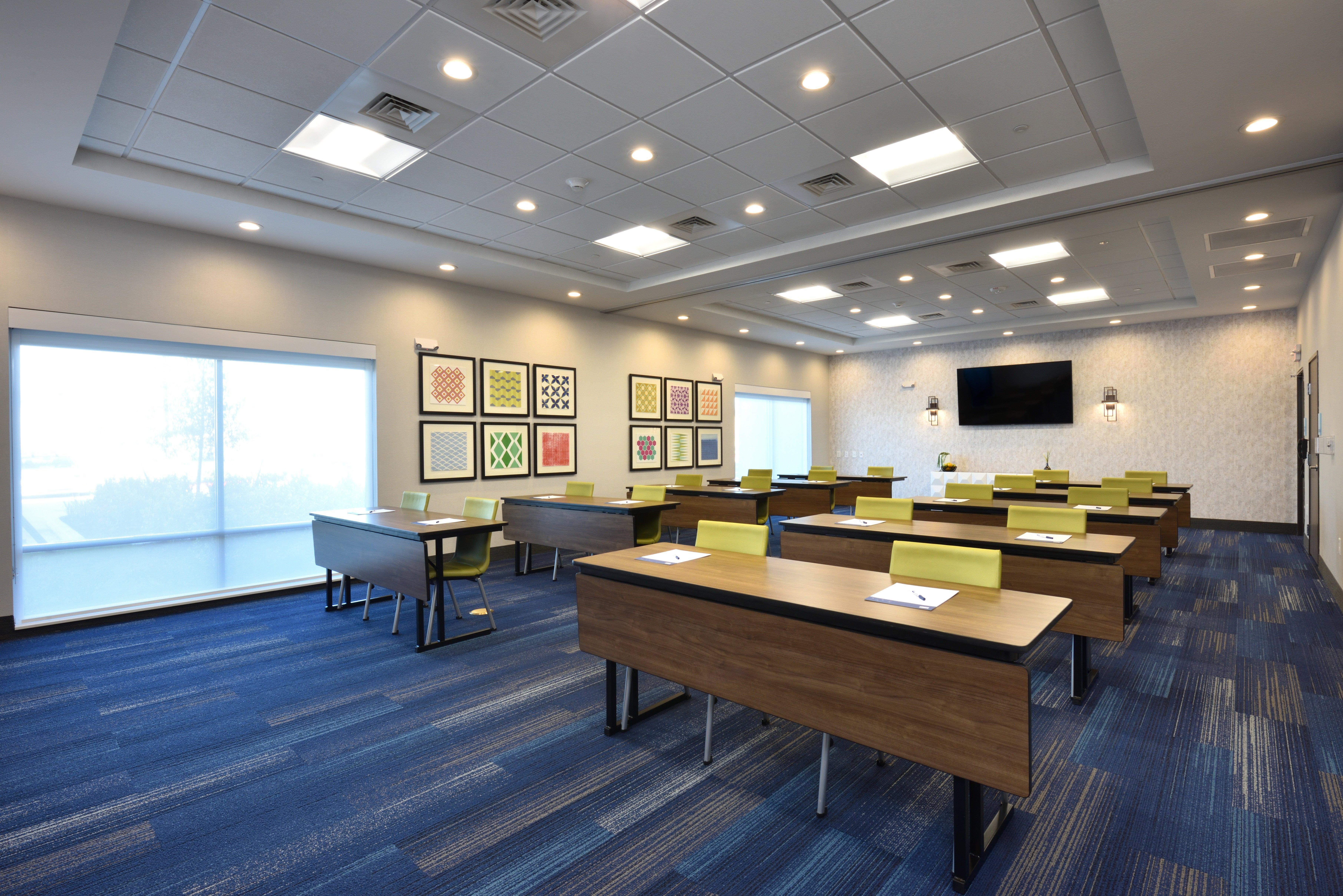 Holiday Inn Express & Suites Spring - Woodlands Area By Ihg Exterior photo