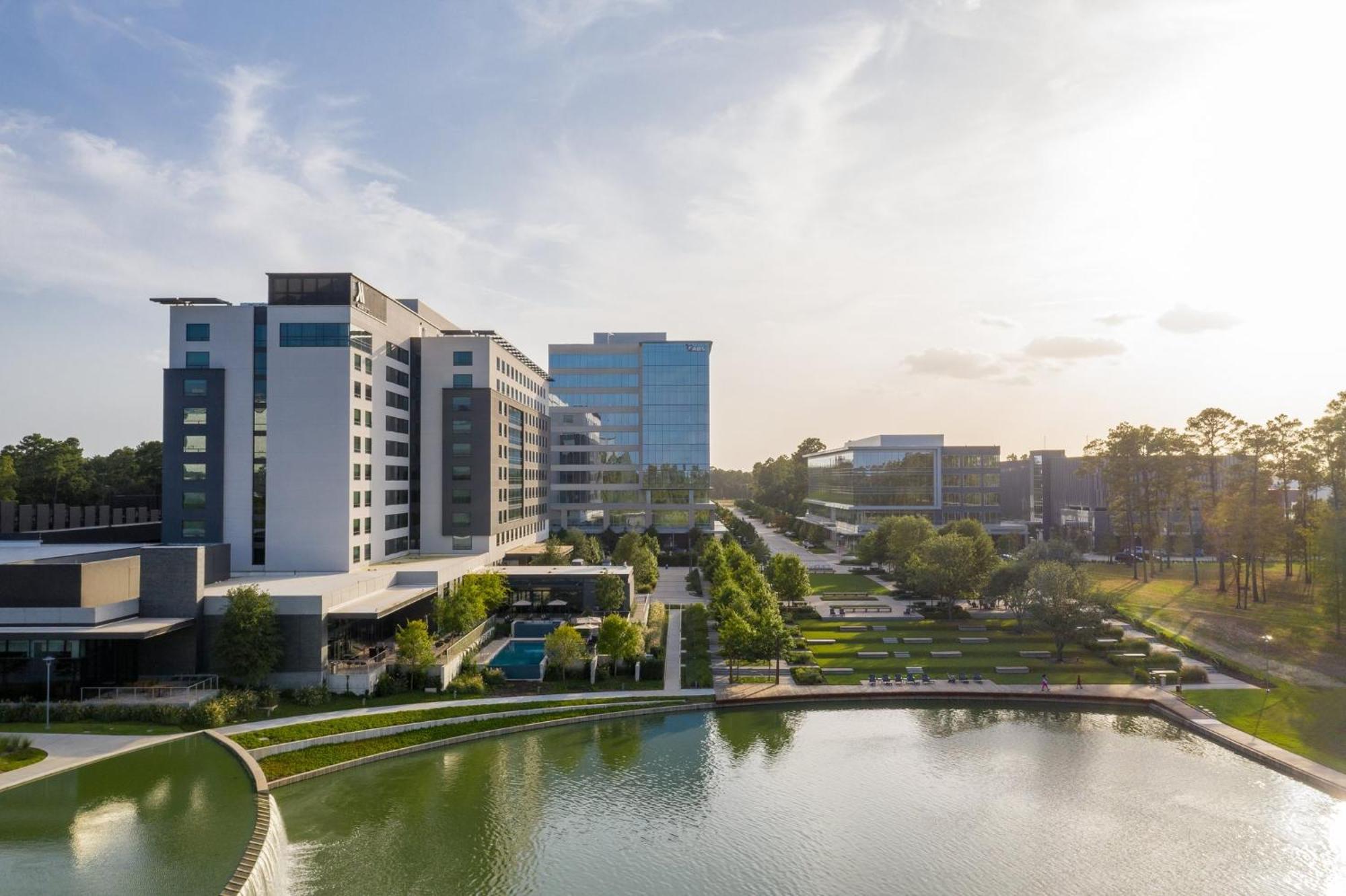 Holiday Inn Express & Suites Spring - Woodlands Area By Ihg Exterior photo